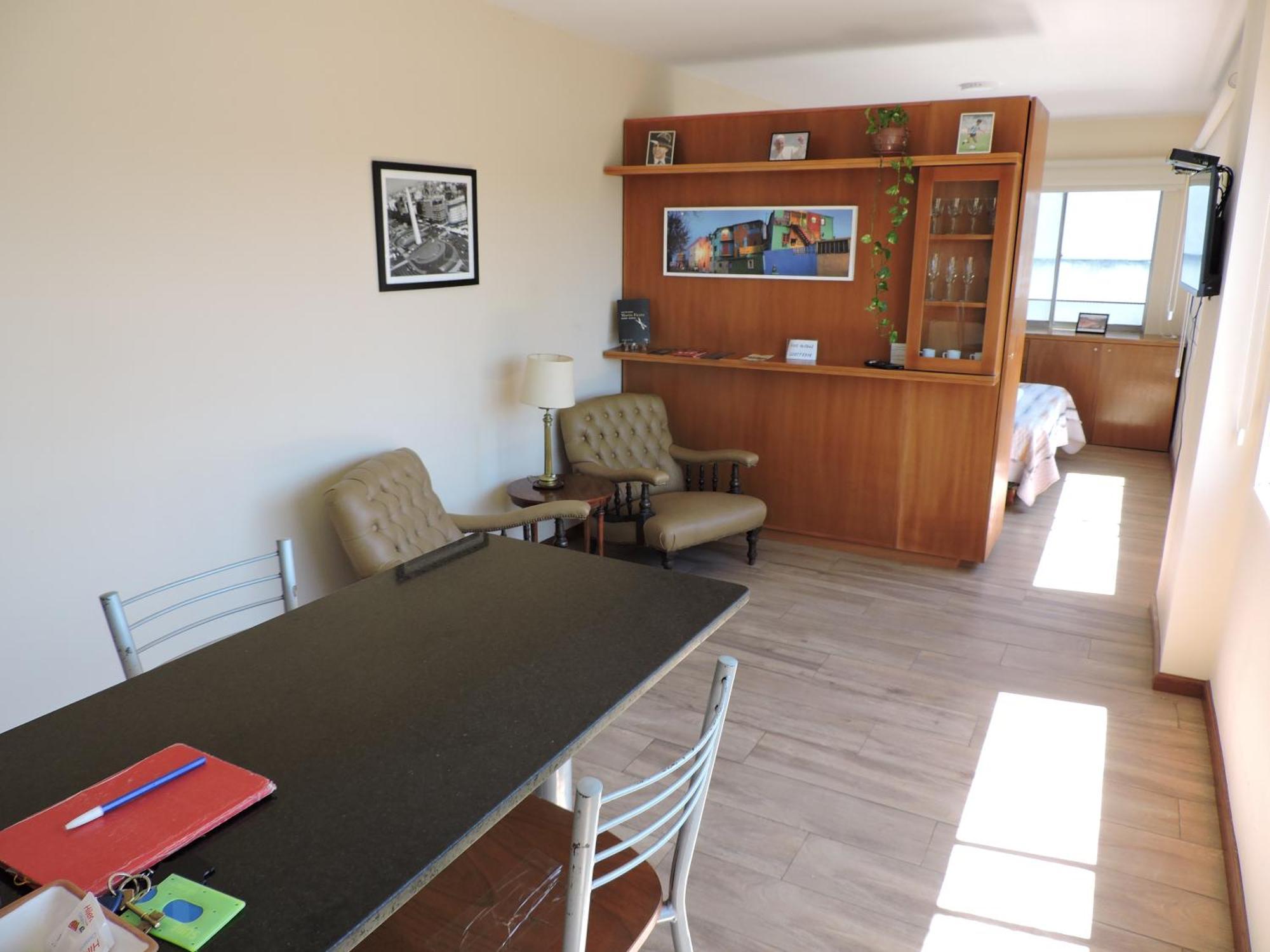4 Ventanales Sobre La Avenida Corrientes Apartment - Buenos Aires — Fotos 3